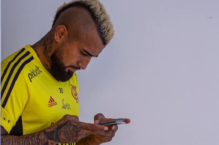 Arturo vidal Alexis Sanchez chilenos por el mundo en Julio 2022 Arturo vidal Alexis Sanchez chilenos por el mundo en Julio 2022
