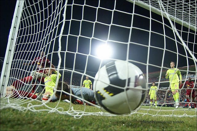 Estrategia para apostar a goles en Chile